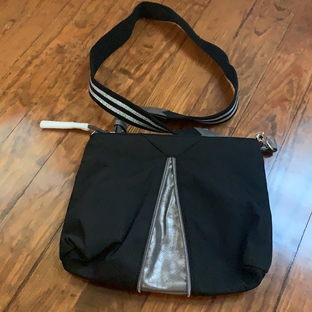 New! Stella & Dot Work Hard Play Hard Crossbody